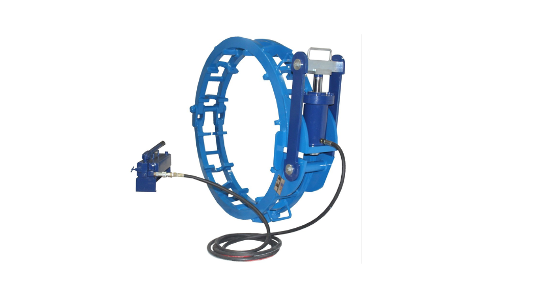 Hydraulic External Pipe Line Up Clamp in Hamburg, Germany